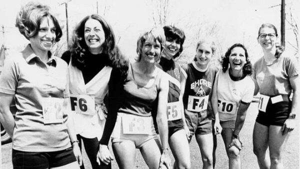 1972 年波马的女跑者们